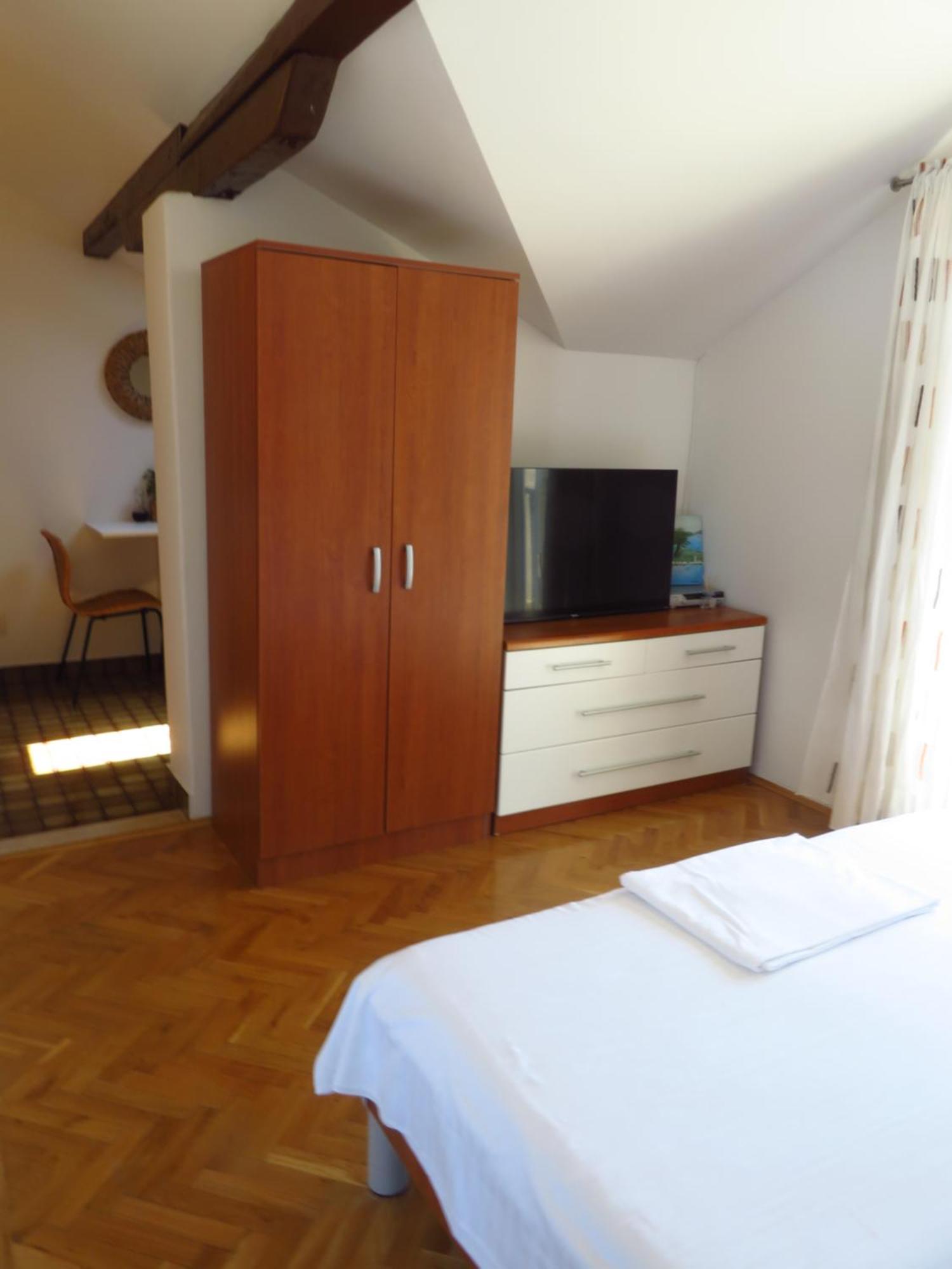 Apartments Tonka Pakoštane Pokoj fotografie